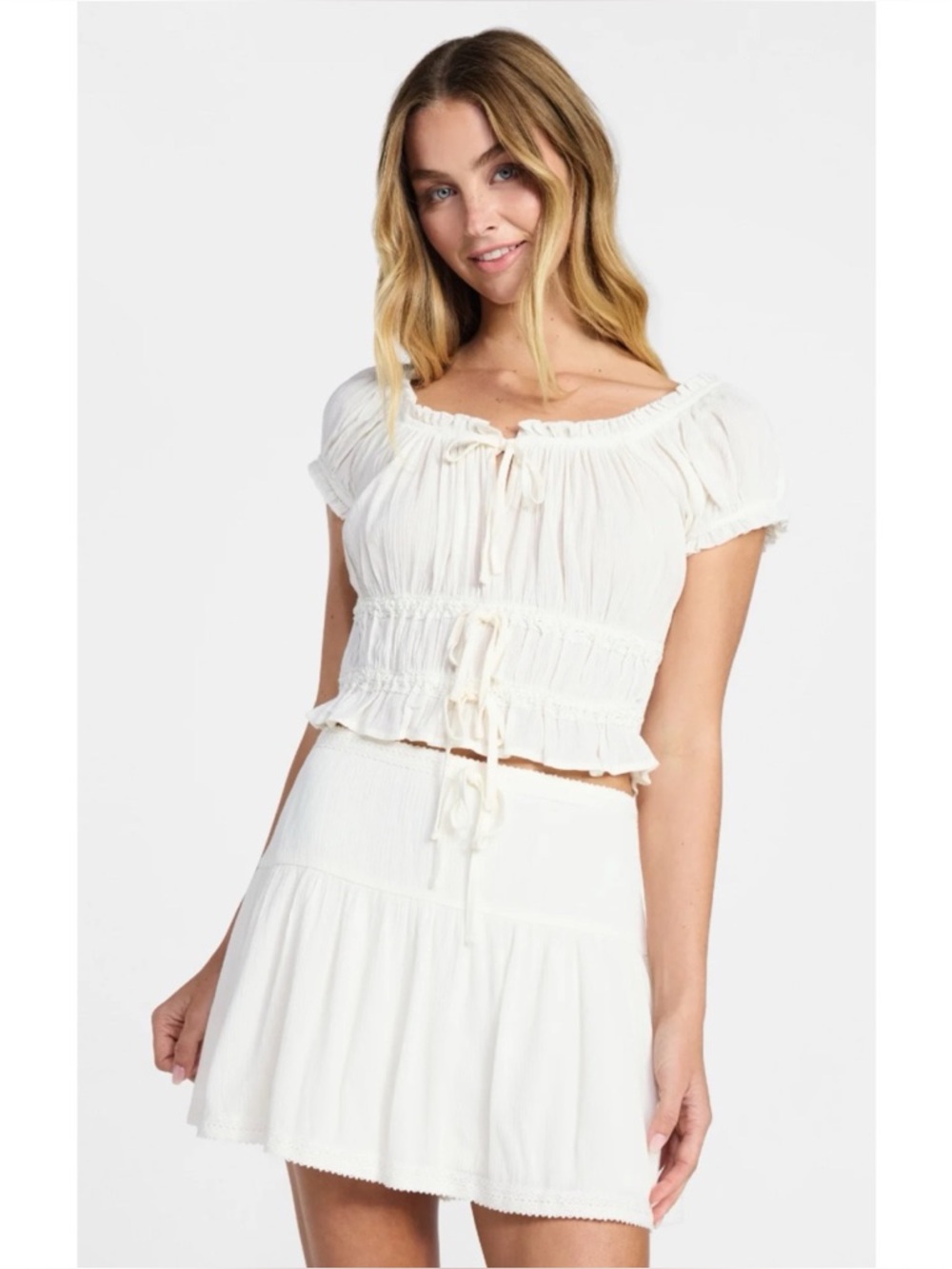 NWT No Boundaries OffWhite Peasant Crop Top Size L Boho Smocked Ruffle Tie Front